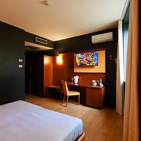 Delle Rose - Malpensa 4* Oleggio