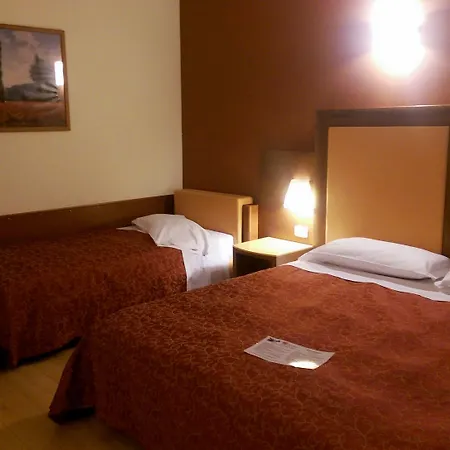 فندق Delle Rose - Malpensa أوليجّ