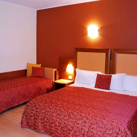 Delle Rose - Malpensa فندق أوليجّ