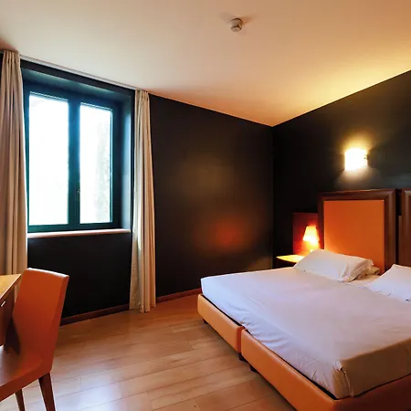 Delle Rose - Malpensa فندق 4*