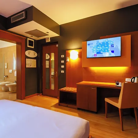 Hotel Delle Rose - Malpensa 4*