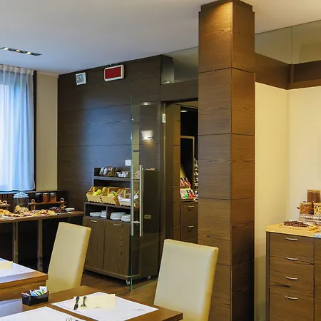 Delle Rose - Malpensa Hotel Oleggio